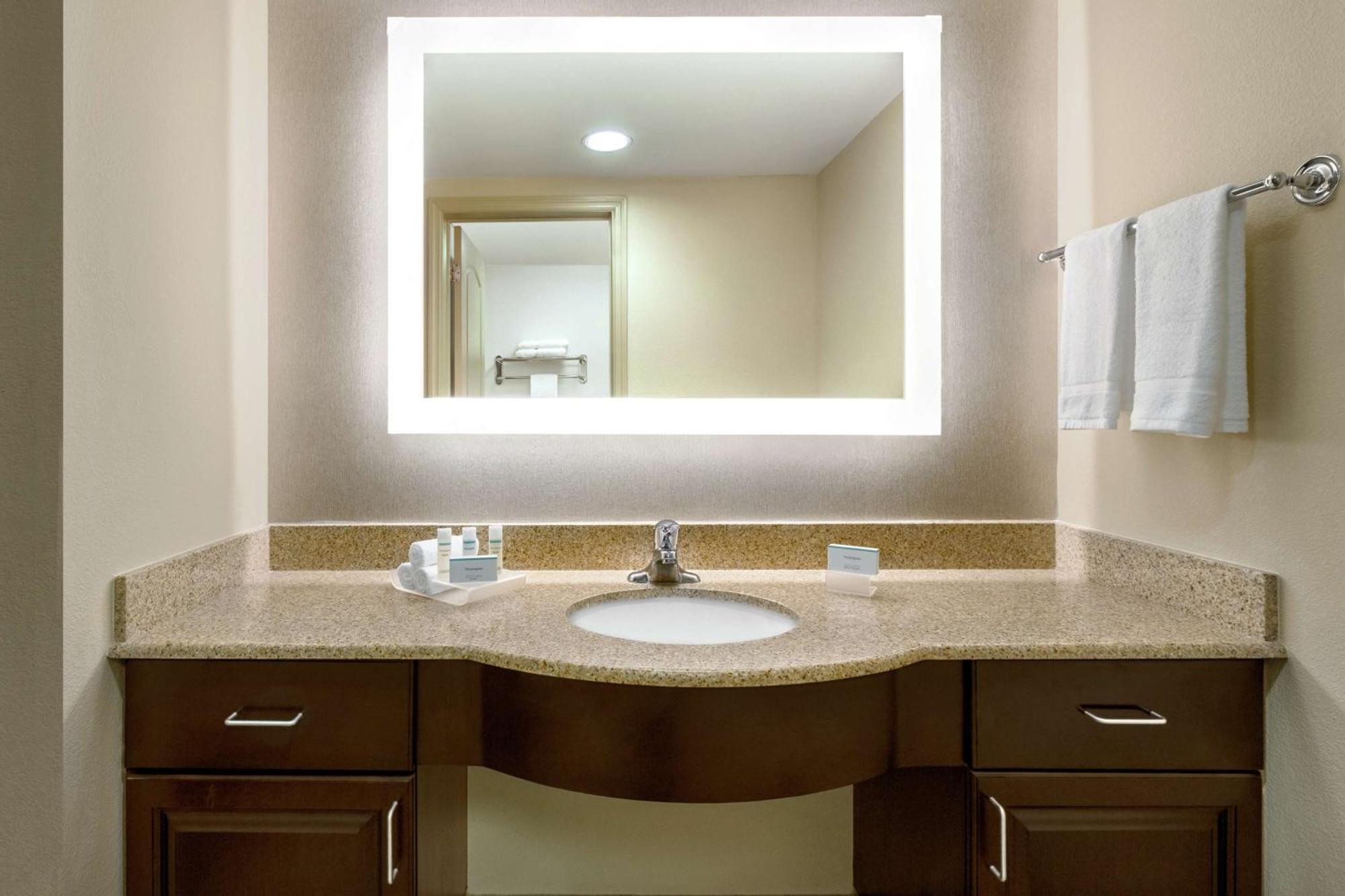 Homewood Suites By Hilton Macon-North מראה חיצוני תמונה